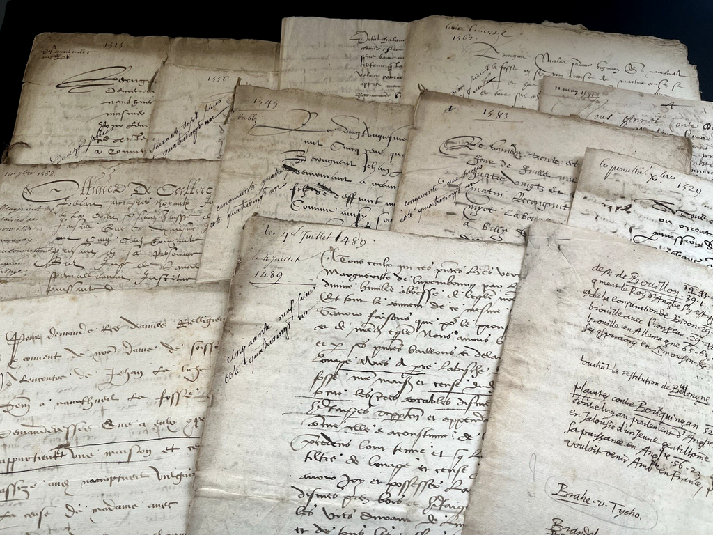 AUTHENTIC RENAISSANCE ERA WATERMARKED PAPER MANUSCRIPT from 1500s